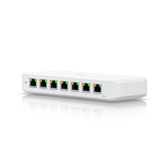 8-портов GbE PoE комутатор Ubiquiti UniFi Ultra (202W) USW-Ultra-210W